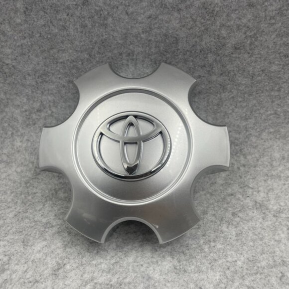 T69440 Set Of 4 Silver Tundra 2003-2007 Sequoia Wheel Center Hub Caps 56069440 - Picture 4 of 15